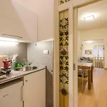 Pescarie Apartment *